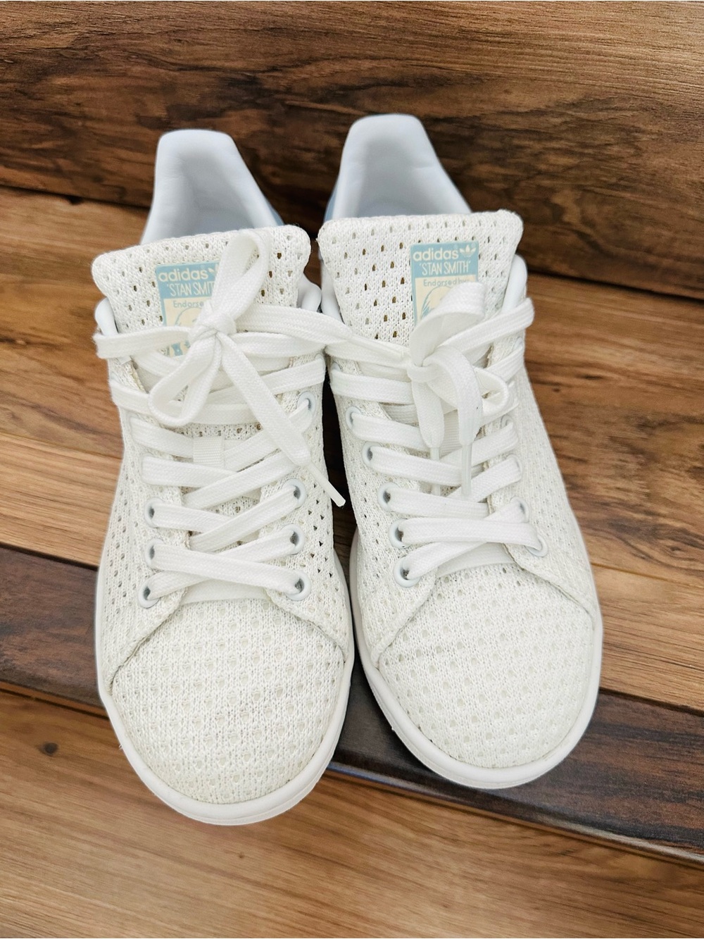 adidas Originals Women's Stan Smith Fashion Sneaker WhiteEasy Blue size 7